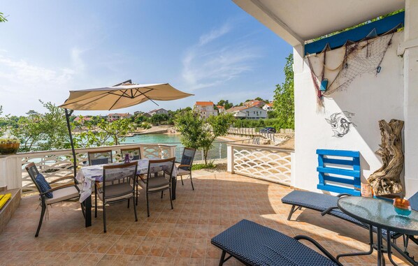 balcony-terrace