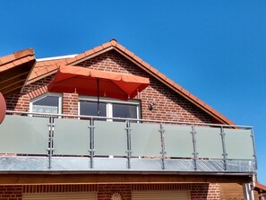 Über den Dingen stehen....auf dem großen  Südbalkon Ihres Feriendomizils