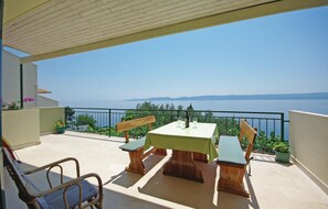 balcony-terrace
