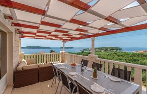 balcony-terrace