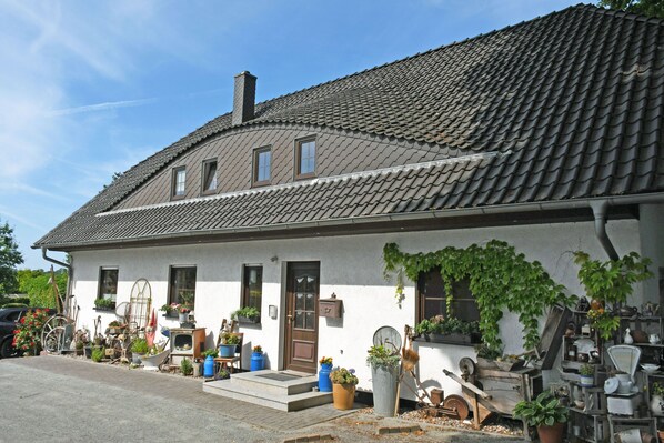 Ferienwohnungen Sellin mit Seeblick