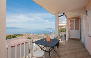 balcony-terrace
