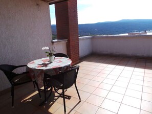 Terrasse mit Meerblick