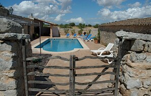 pool