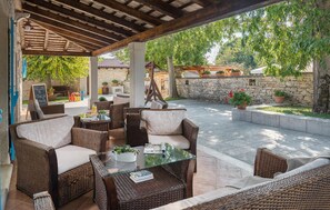 balcony-terrace