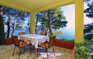 balcony-terrace