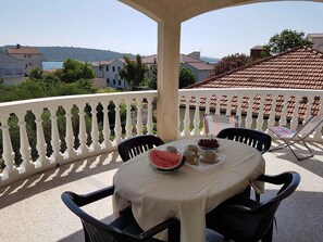 terrace