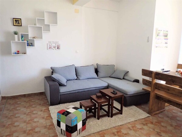 salon/chambre à coucher