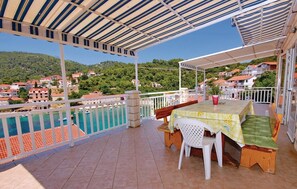 balcony-terrace
