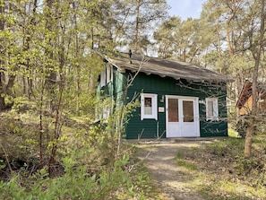 Strandhaus Dünenweg 28l -Urlaub unter Kiefern