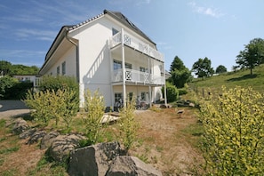 seitlicher Blick zum Haus Südstrand