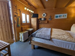 Kombiniertes Wohn-/Schlafzimmer