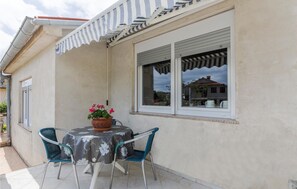 balcony-terrace