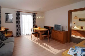 Wohn-/Schlafzimmer (Wohnbeispiel)