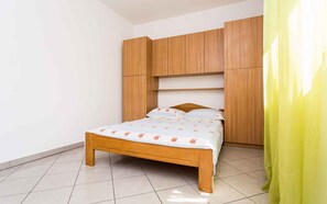 living/bedroom