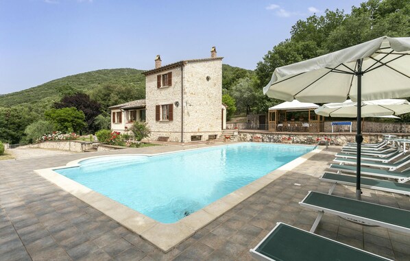 pool