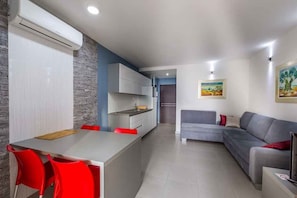 salon/chambre à coucher
