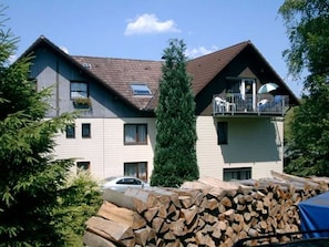 Rückseite des Gästehaus Ehrenberg