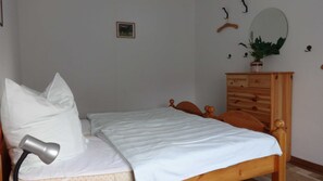 1. Schlafzimmer