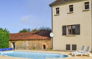 pool