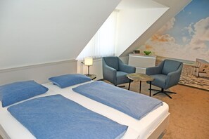 08 Doppelzimmer
