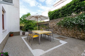 terrace