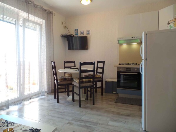 living/bedroom