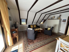 Kombi. Wohn-/Esszimmer