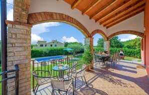 balcony-terrace
