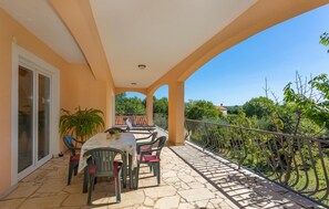 balcony-terrace