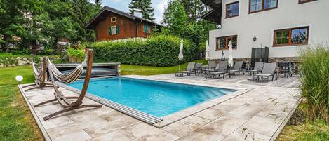 pool