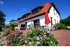 vom Garten aus gesehen