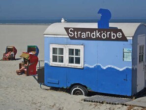 Am Strand von Juist