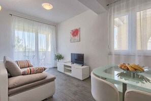 living/bedroom