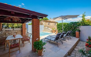 balcony-terrace