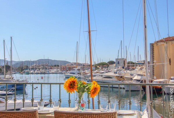 Marina