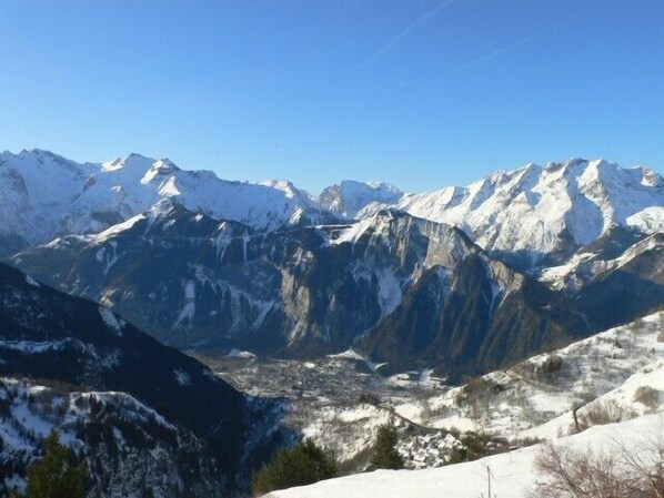 Snow and ski sports