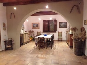Dining room