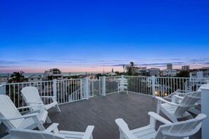 Rooftop Deck