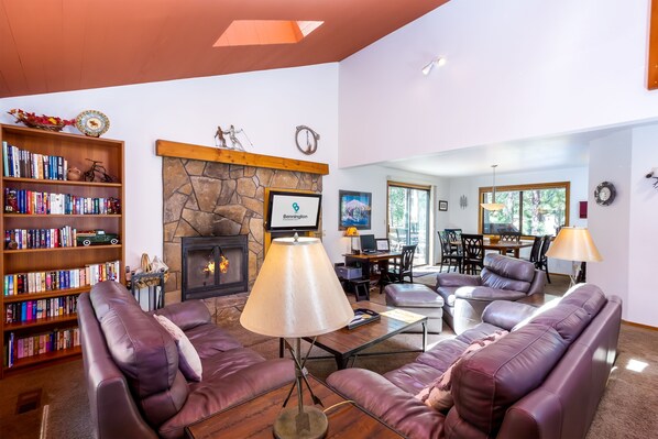 Living Room w/ sunken floor