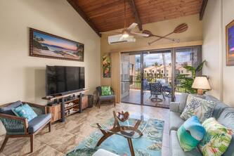 COMPLETELY REMODELED-WELL EQUIPPED-NEW FURNITURE-INNER COURT-LARGE LANAI-AC