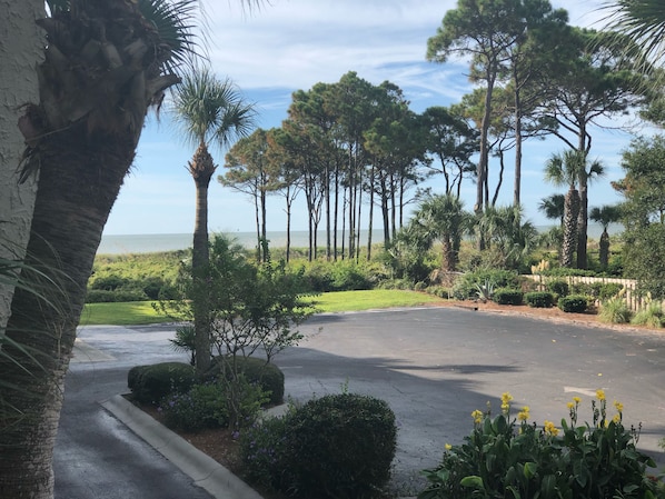 Gorgeous view of ocean from your balcony 