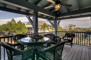 Cafe table for 4 on the balcony
