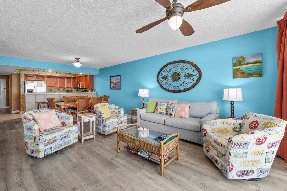 Splendid oceanfront retreat in a family resort + Free Attraction Tickets!