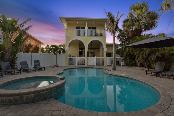 The Pool House Siesta Key Luxury Rental Properties