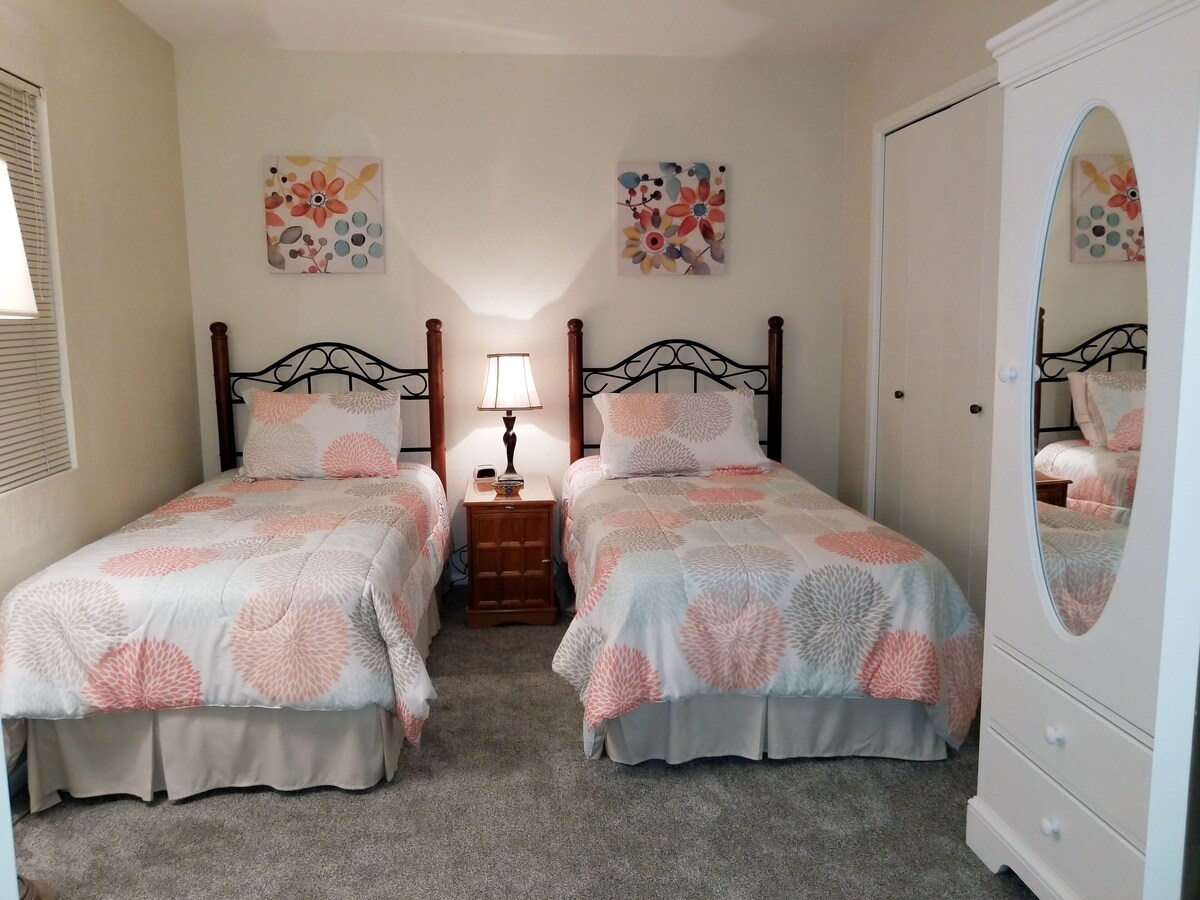 Rio Verde Townhouse overlooking the golf course.