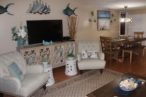 Family Room and dining room 