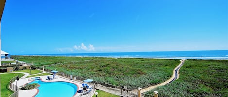 Beautiful view of the ocean from your third floor balcony