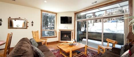 Luxury condo - Durango Airbnb