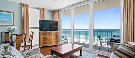 Majestic Beach Resort Condo Rental 1-615